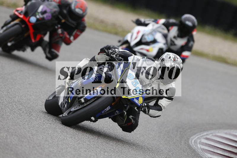 /09 19.04.2026  Caremotion get faster ADR/Gruppe gelb/950